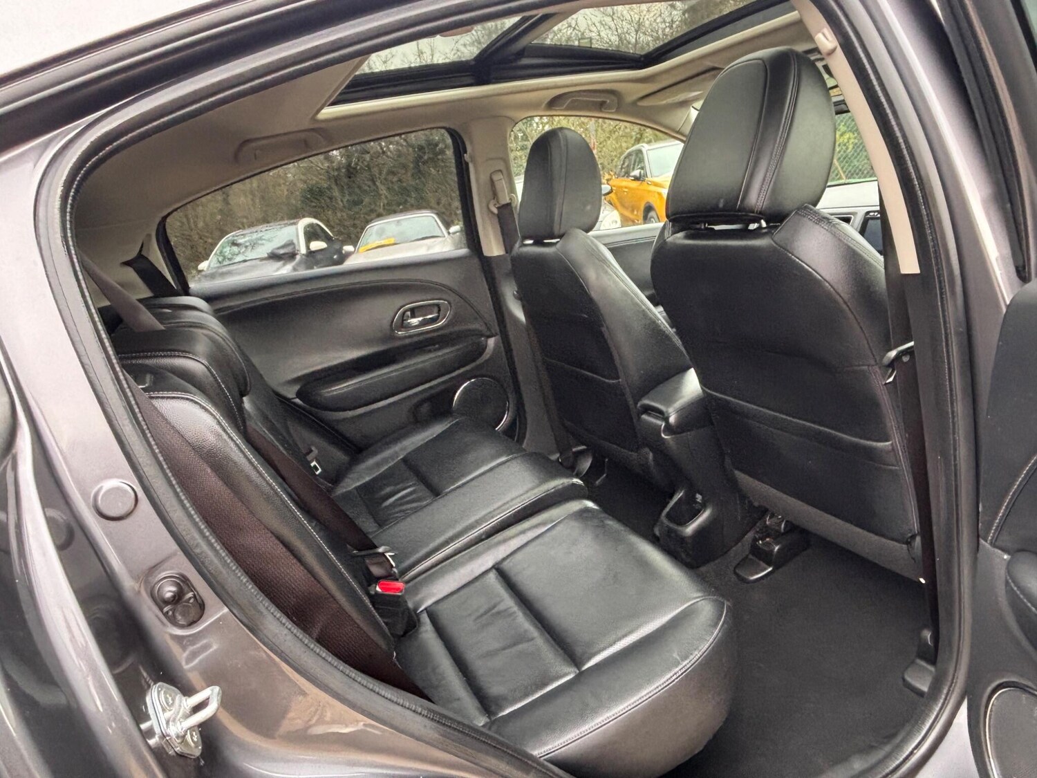 Used Honda HR-V 2020 for sale - 77075316: Photo 25