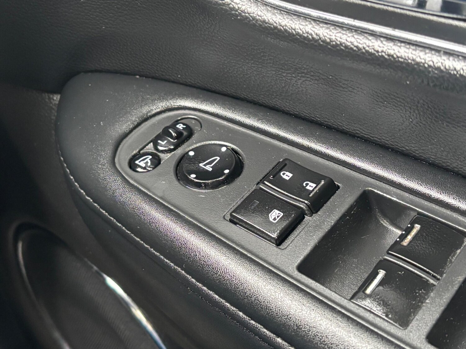 Used Honda HR-V 2020 for sale - 77075316: Photo 58