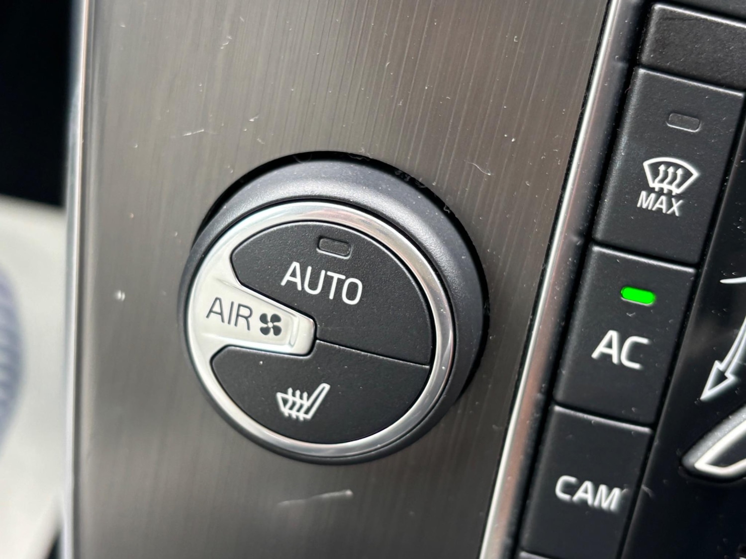 Used Volvo S40 2025 for sale - 77291954: Photo 73