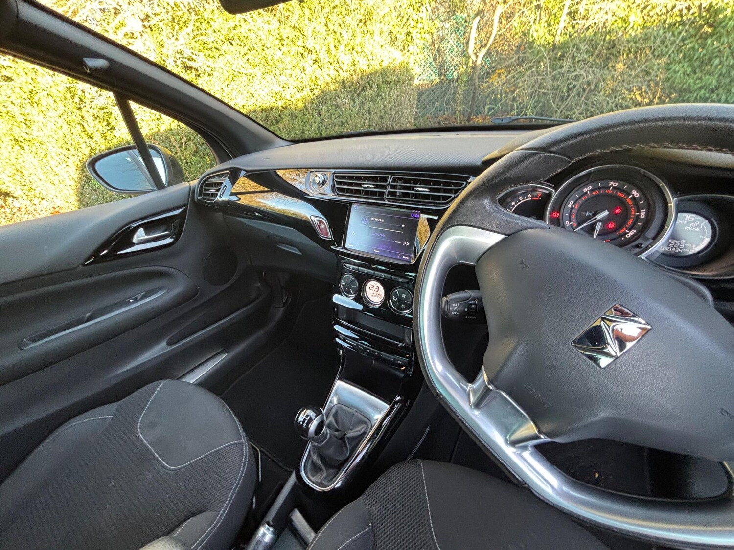 Used DS Automobiles DS 3 2017 for sale - 77075321: Photo 16