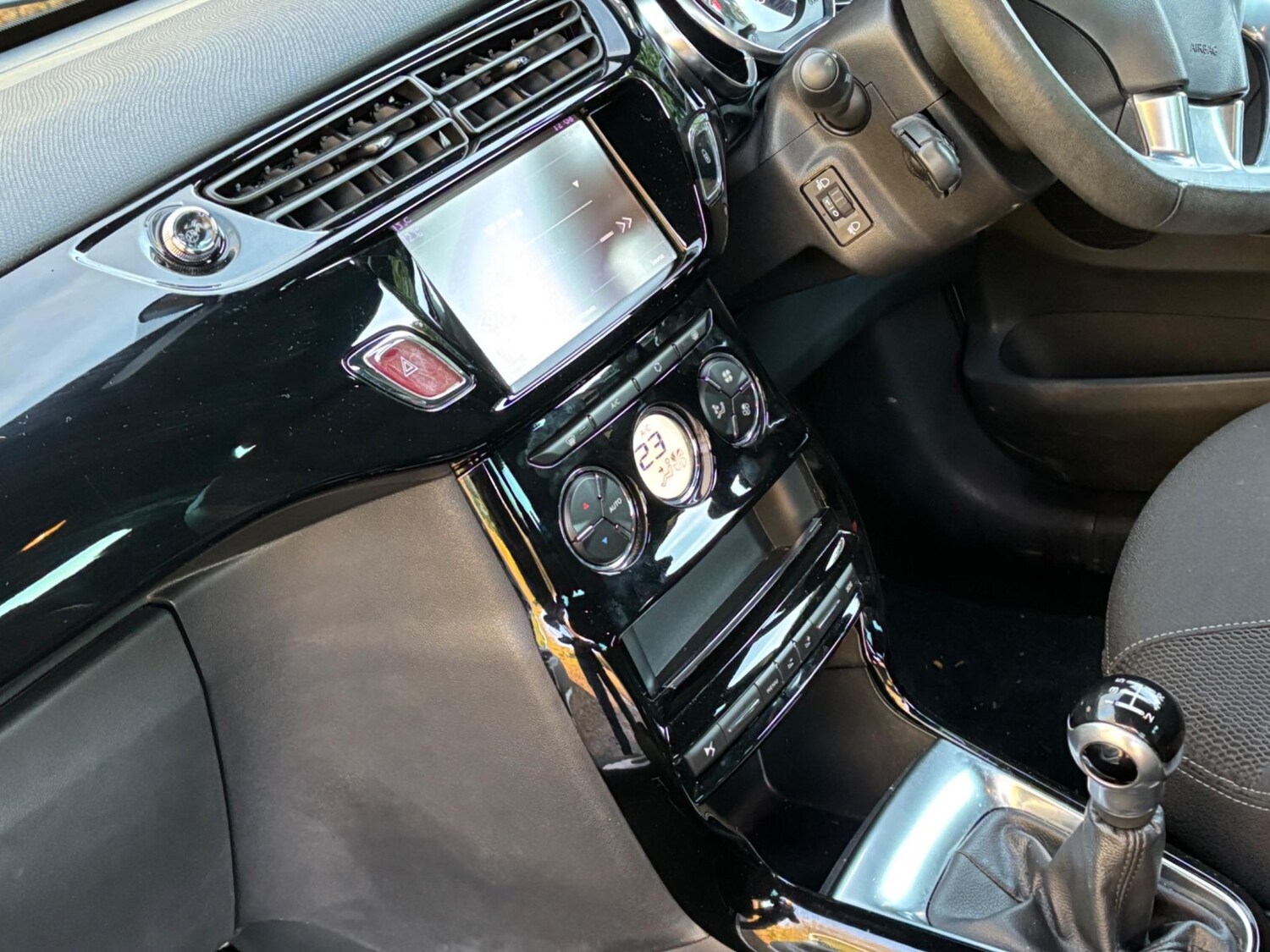 Used DS Automobiles DS 3 2017 for sale - 77075321: Photo 19