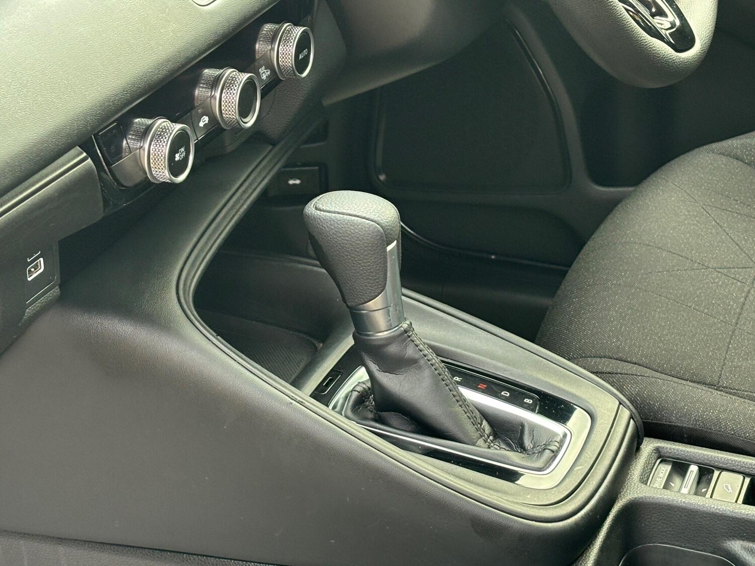 Used Honda HR-V 2023 for sale - 77075318: Photo 16