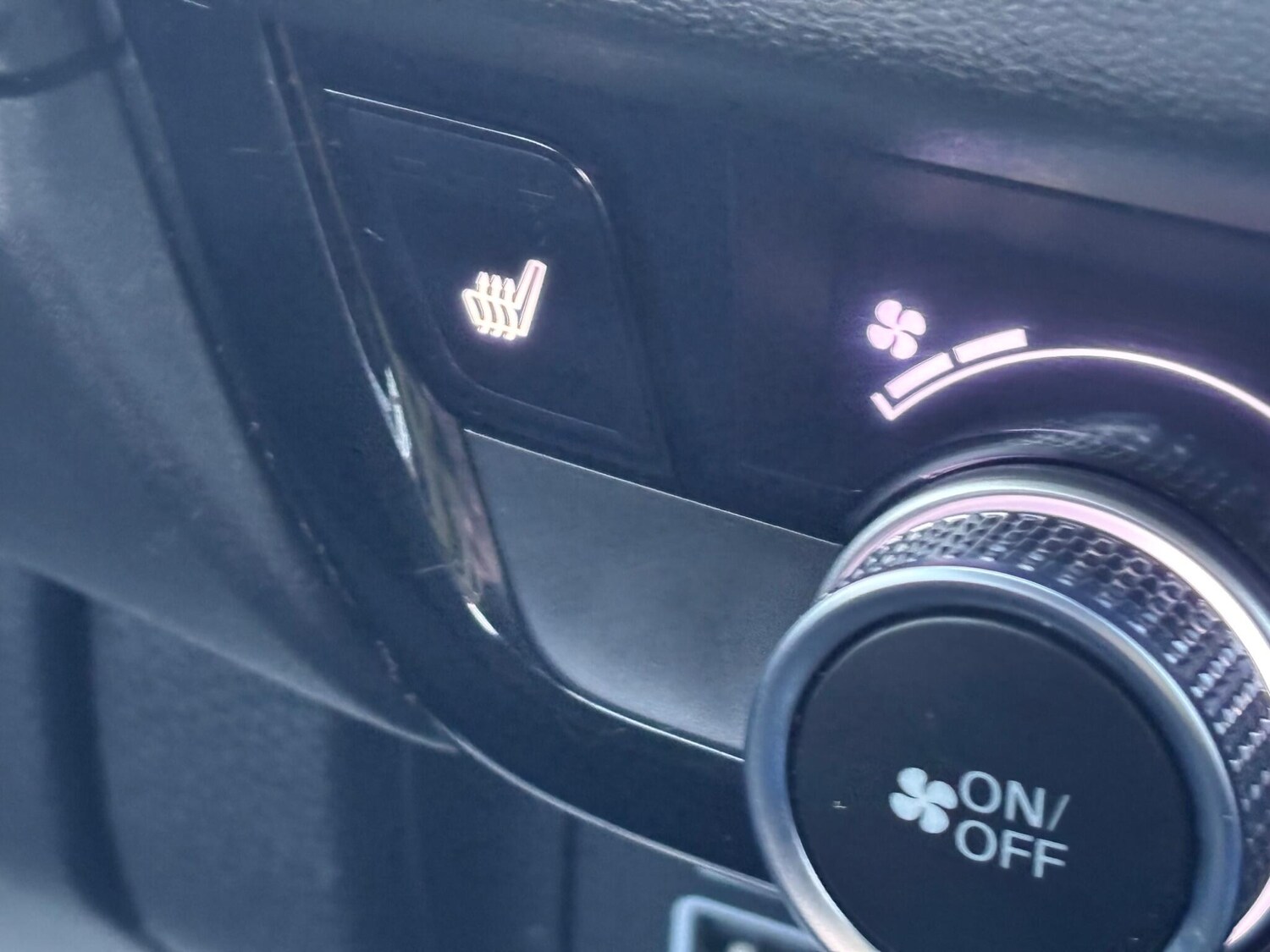 Used Honda HR-V 2023 for sale - 77075318: Photo 30