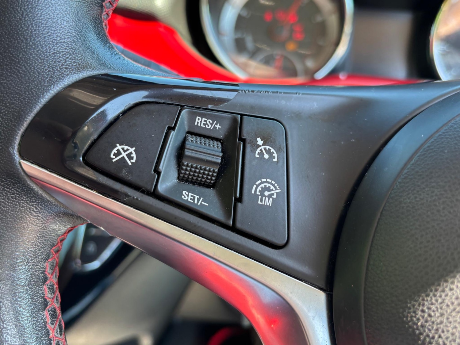 Used Vauxhall ADAM 2014 for sale - 77075328: Photo 22