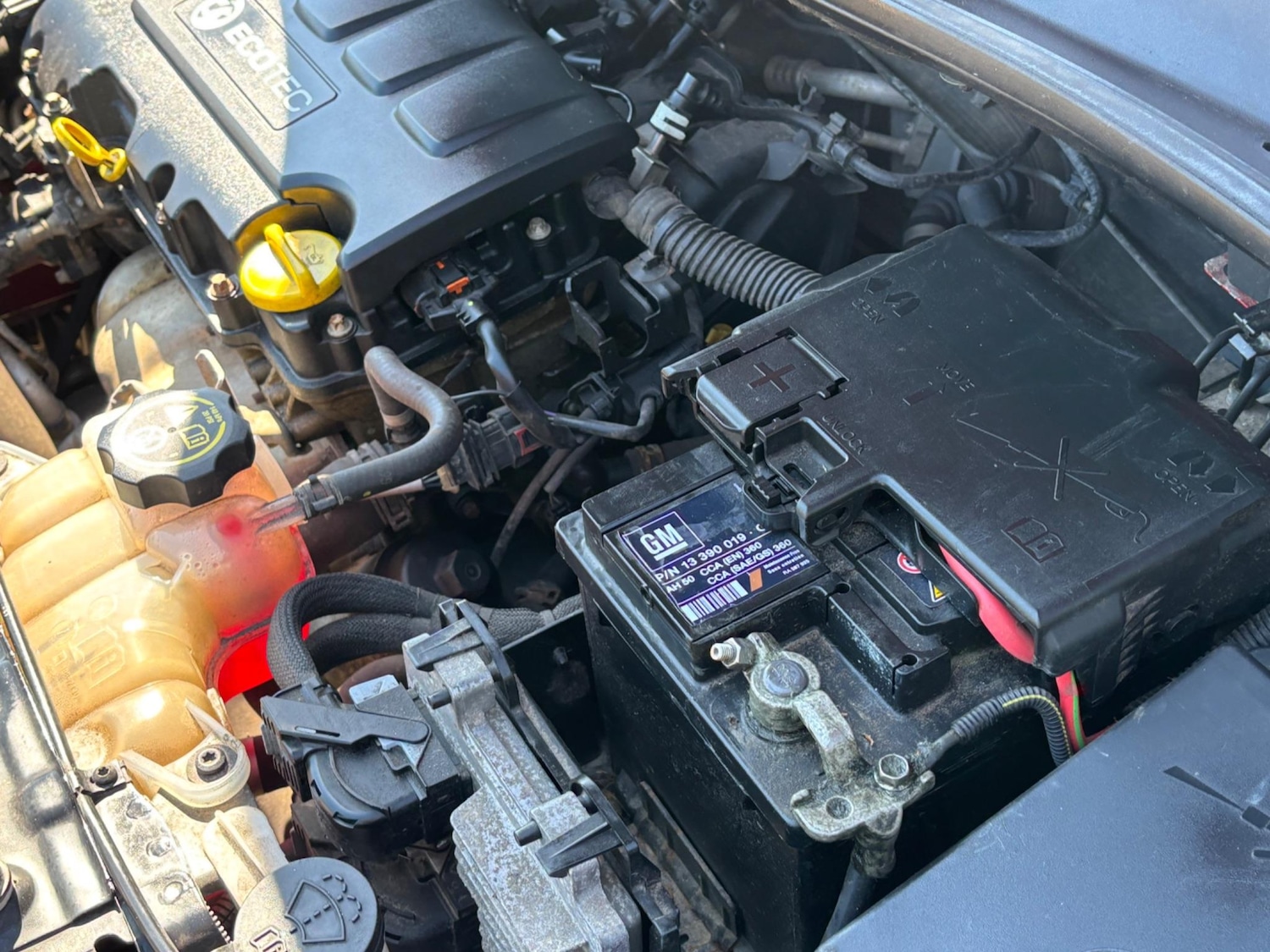 Used Vauxhall ADAM 2014 for sale - 77075328: Photo 46