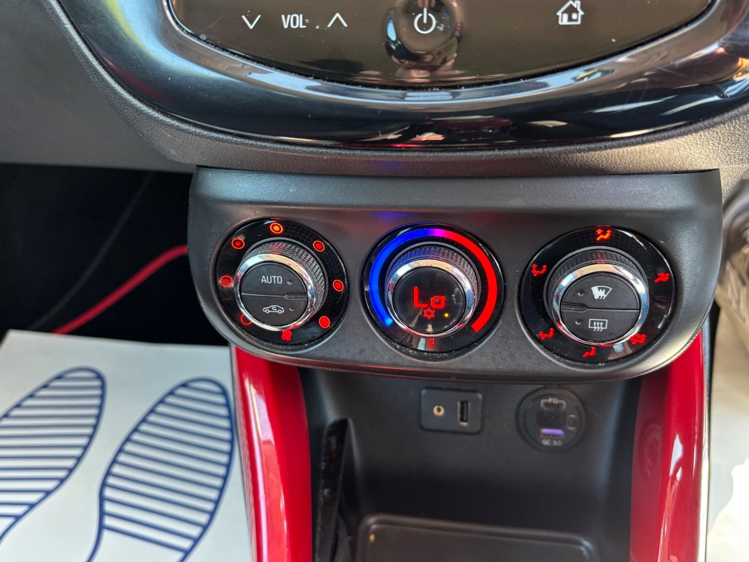 Used Vauxhall ADAM 2014 for sale - 77075328: Photo 48