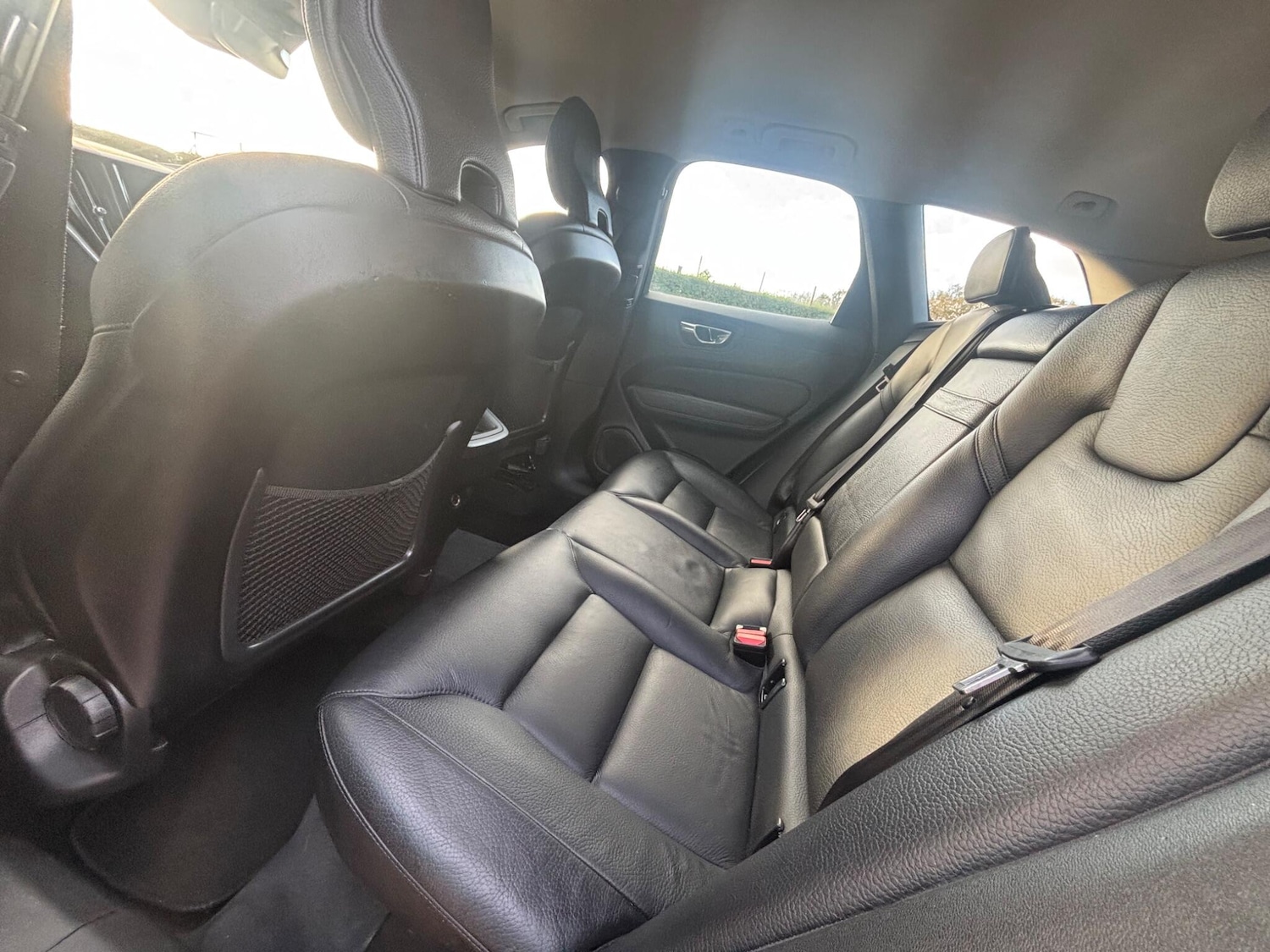 Used Volvo XC60 2018 for sale - 77075314: Photo 17