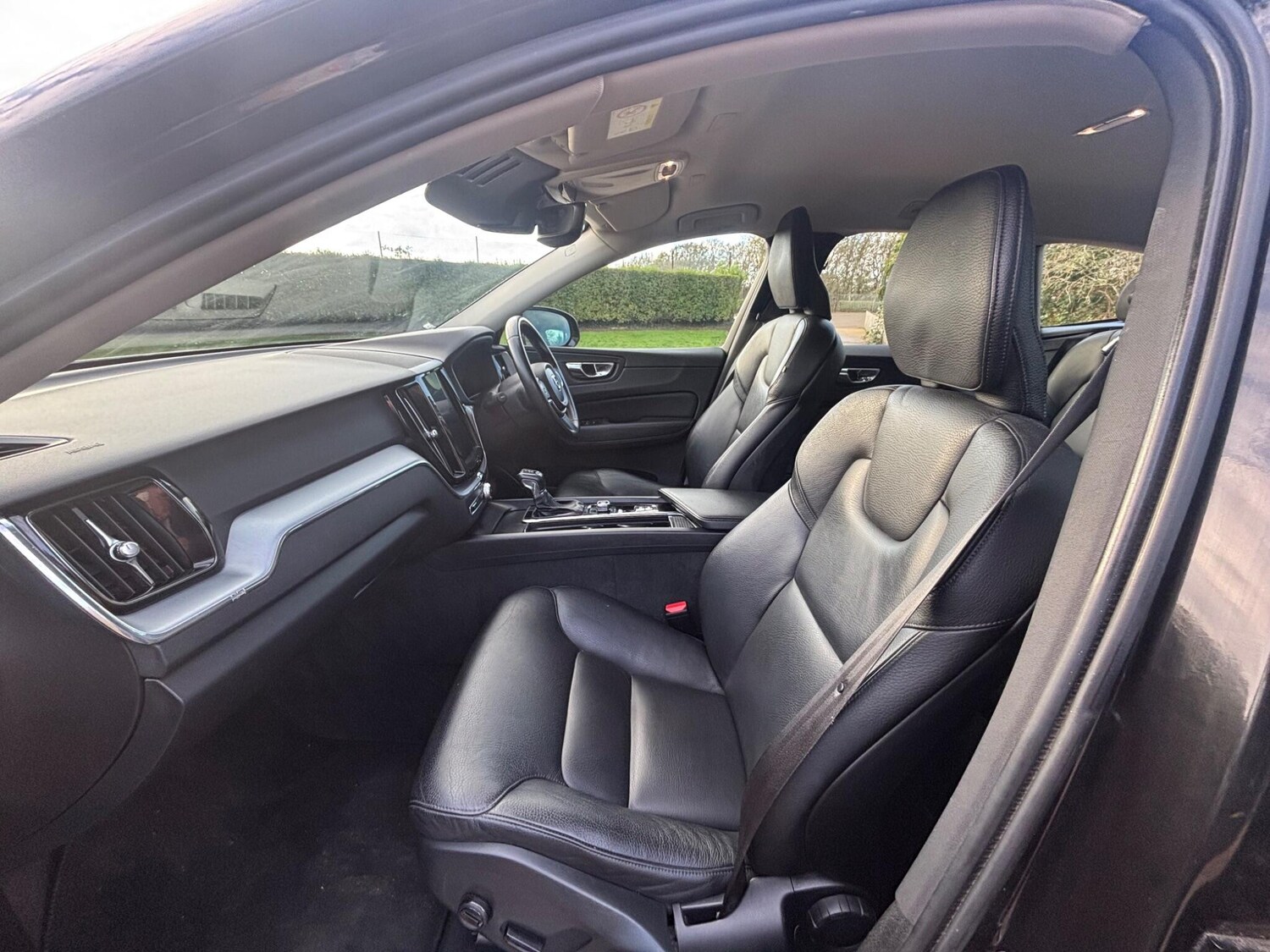 Used Volvo XC60 2018 for sale - 77075314: Photo 42