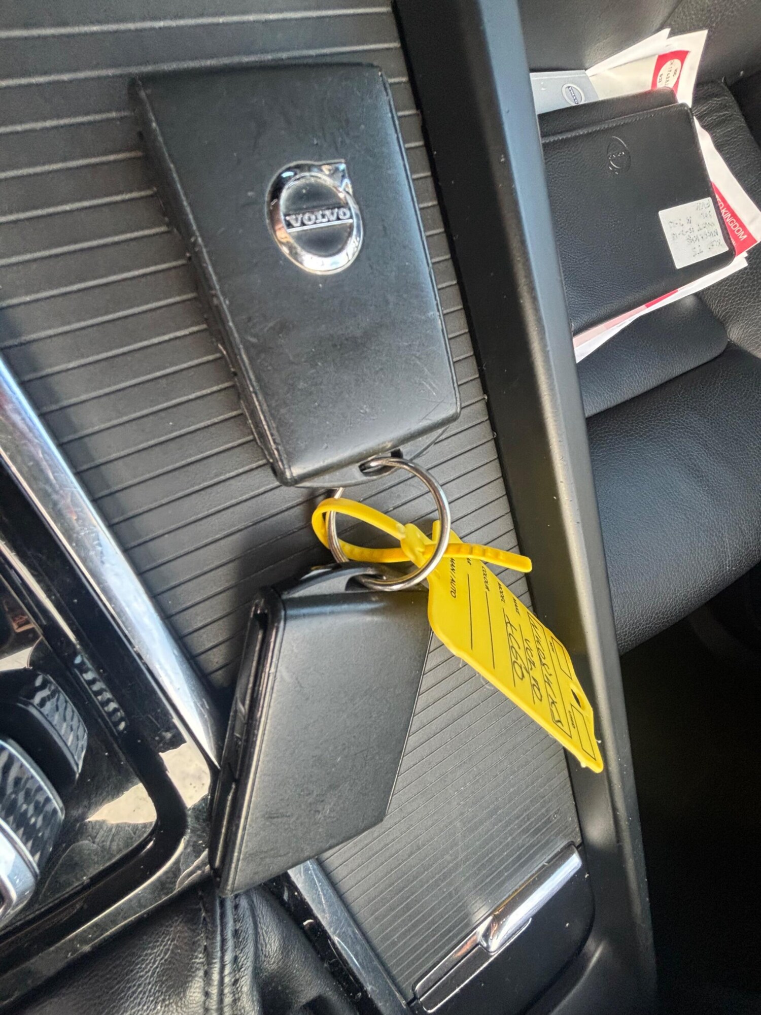 Used Volvo XC60 2018 for sale - 77075314: Photo 52