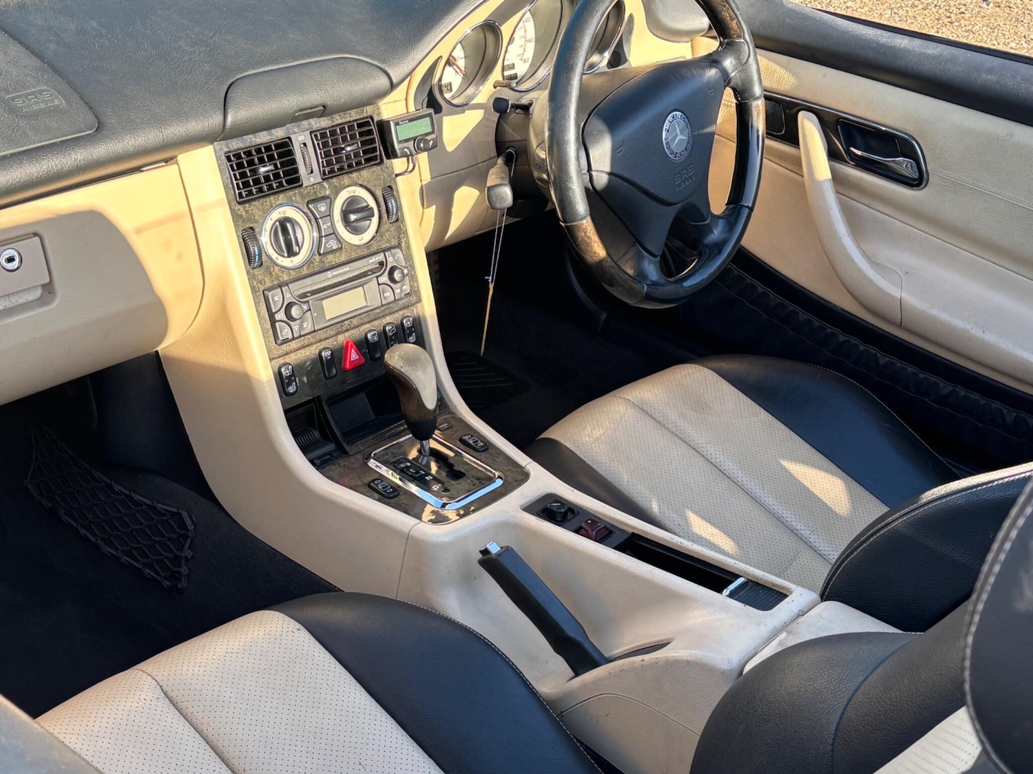 Used Mercedes-Benz SLK 2003 for sale - 77075320: Photo 25