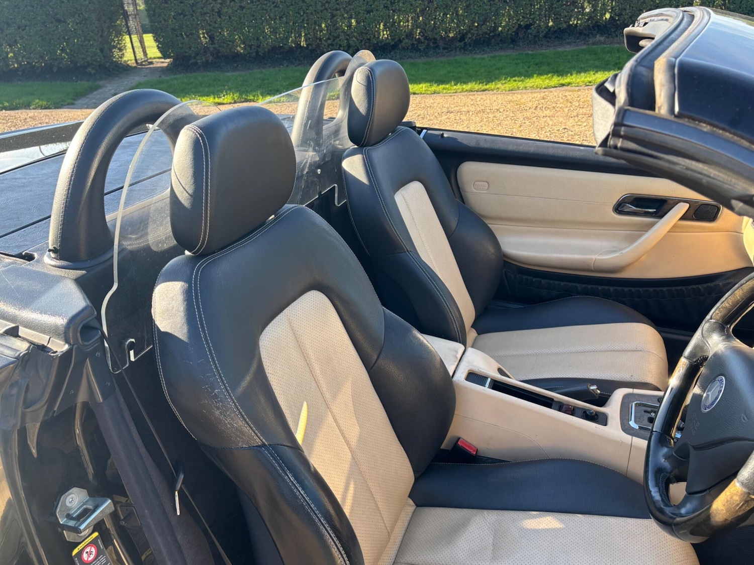 Used Mercedes-Benz SLK 2003 for sale - 77075320: Photo 33