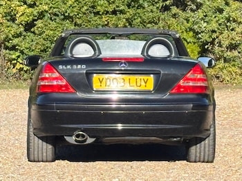 Used Mercedes-Benz SLK 2003 for sale - 77075320: Photo