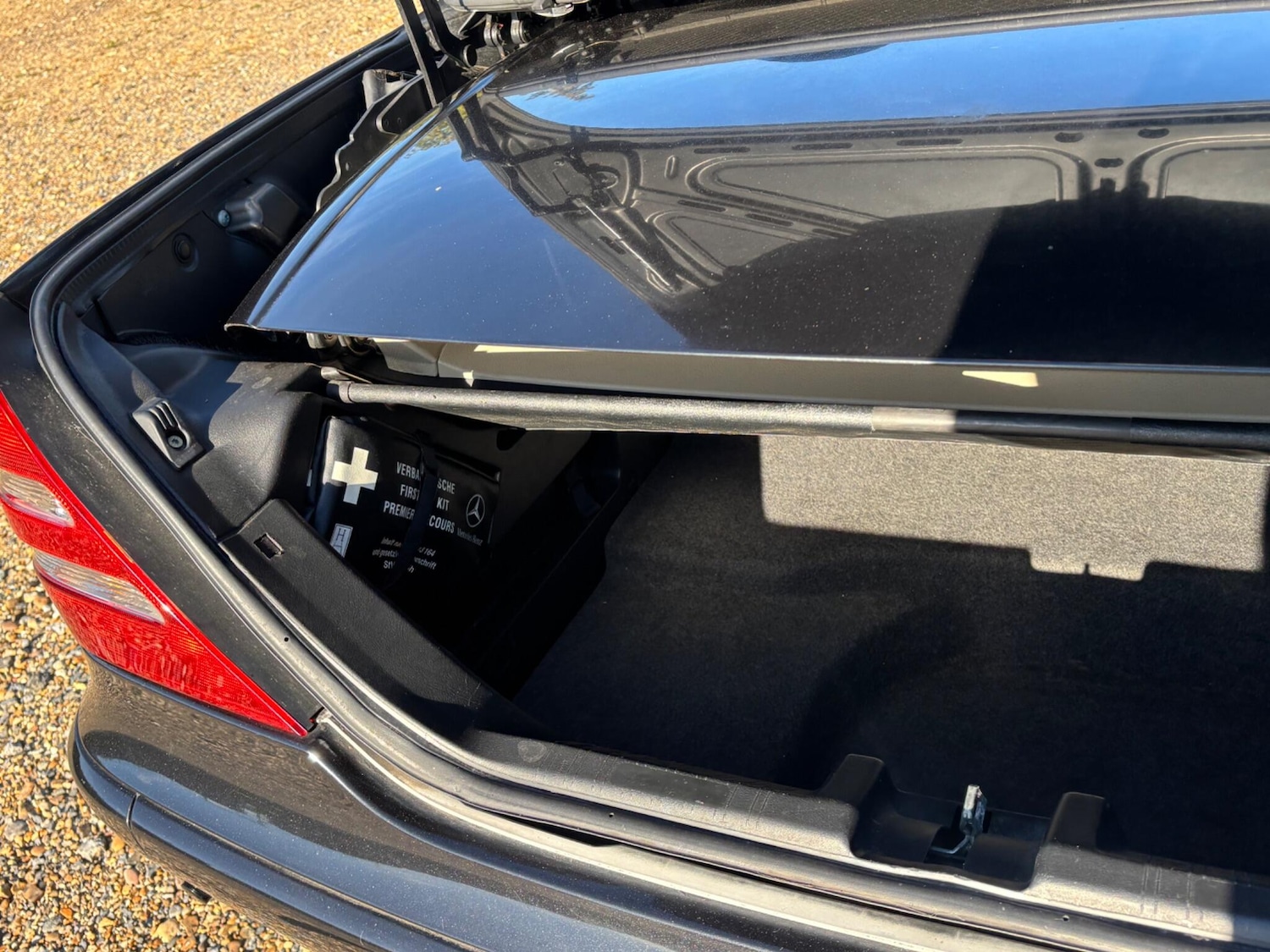 Used Mercedes-Benz SLK 2003 for sale - 77075320: Photo 50