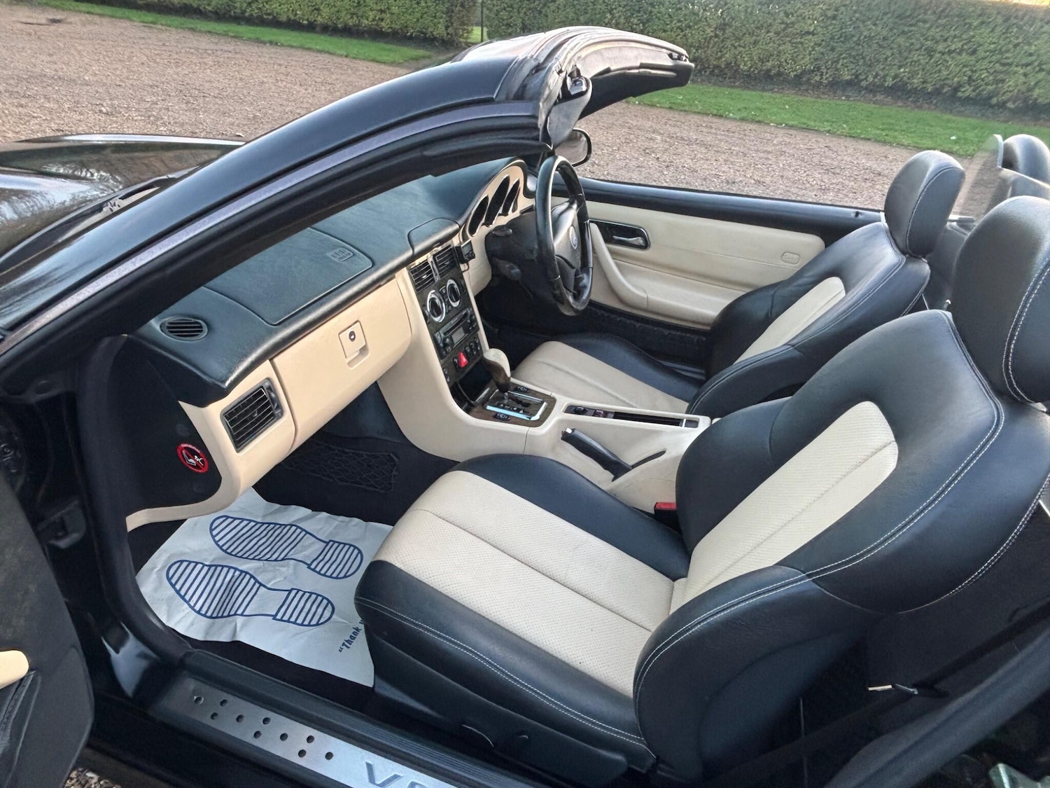 Used Mercedes-Benz SLK 2003 for sale - 77075320: Photo 61