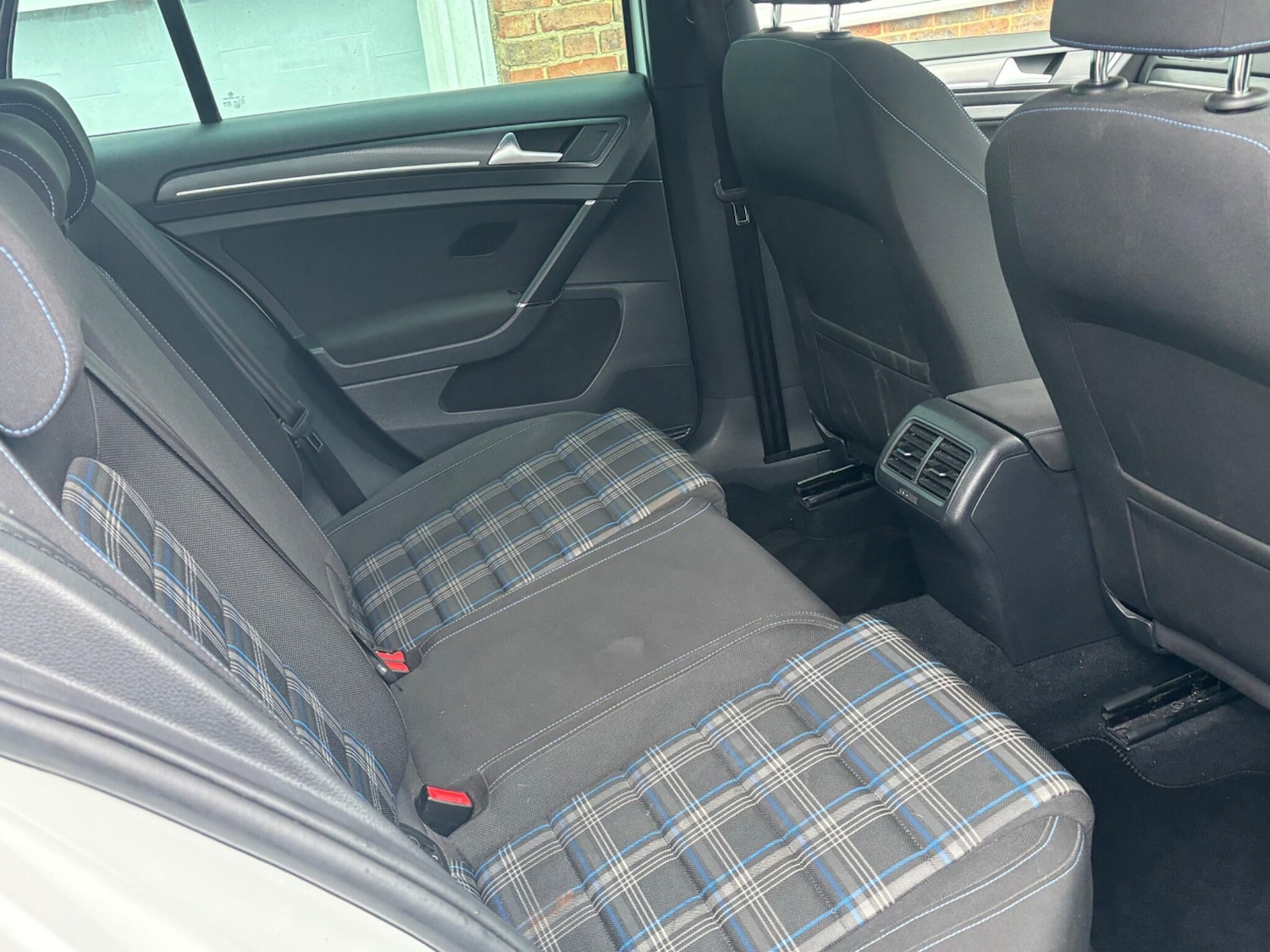 Used Volkswagen Golf 2017 for sale - 77320649: Photo 18