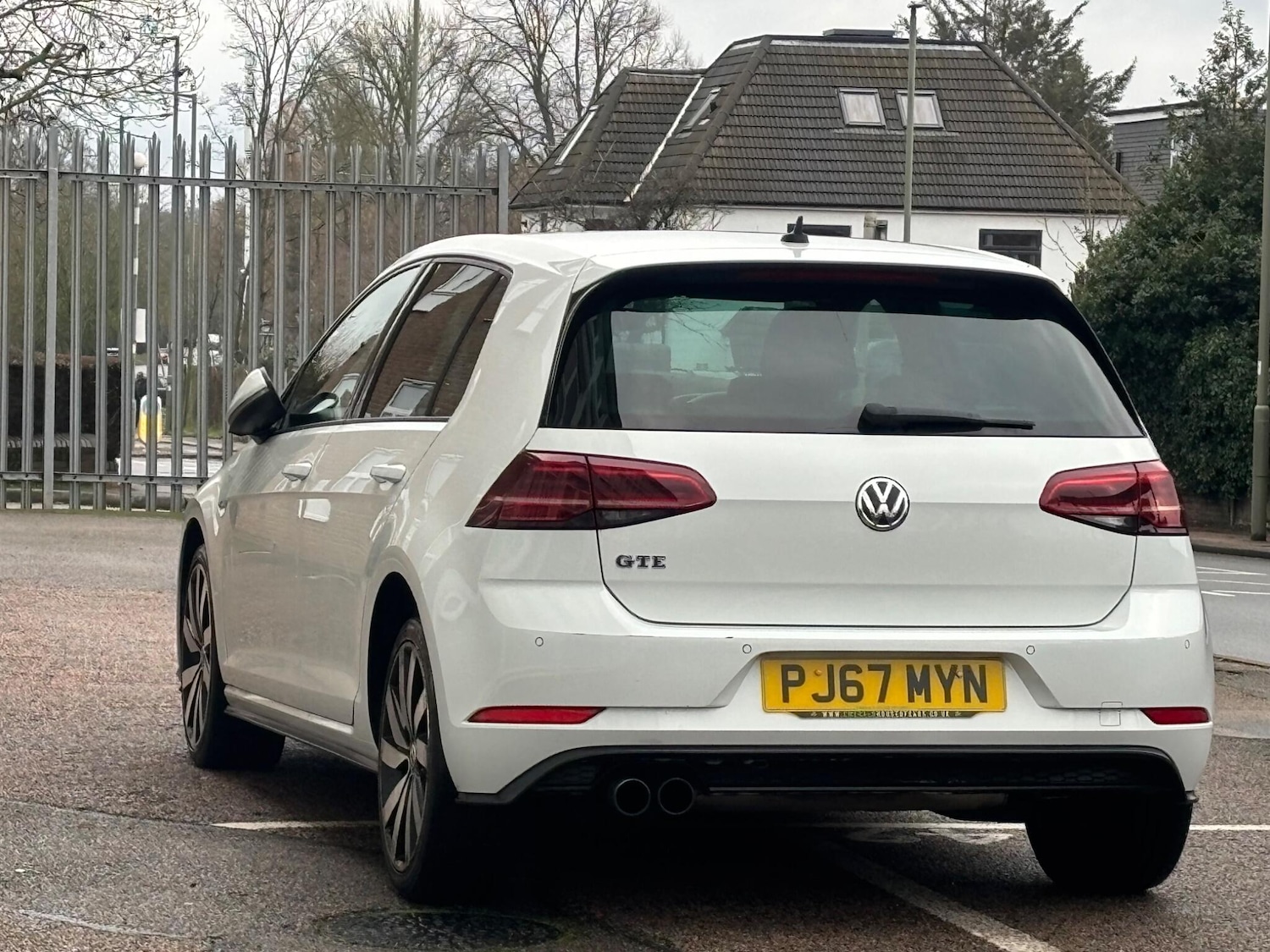 Used Volkswagen Golf 2017 for sale - 77320649: Photo 8