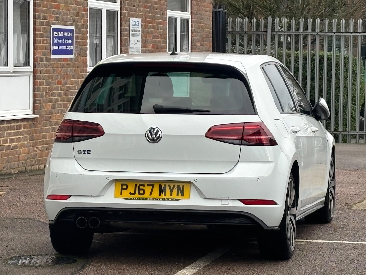 Used Volkswagen Golf 2017 for sale - 77320649: Photo 9