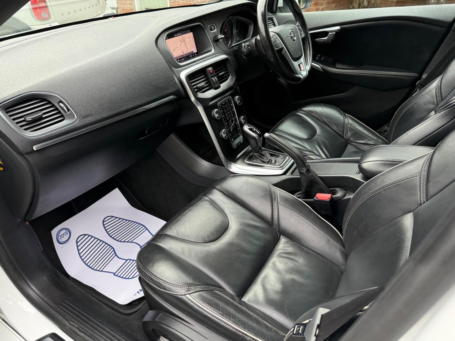 Used Volvo V40 2018 for sale - 78100255: Photo 19