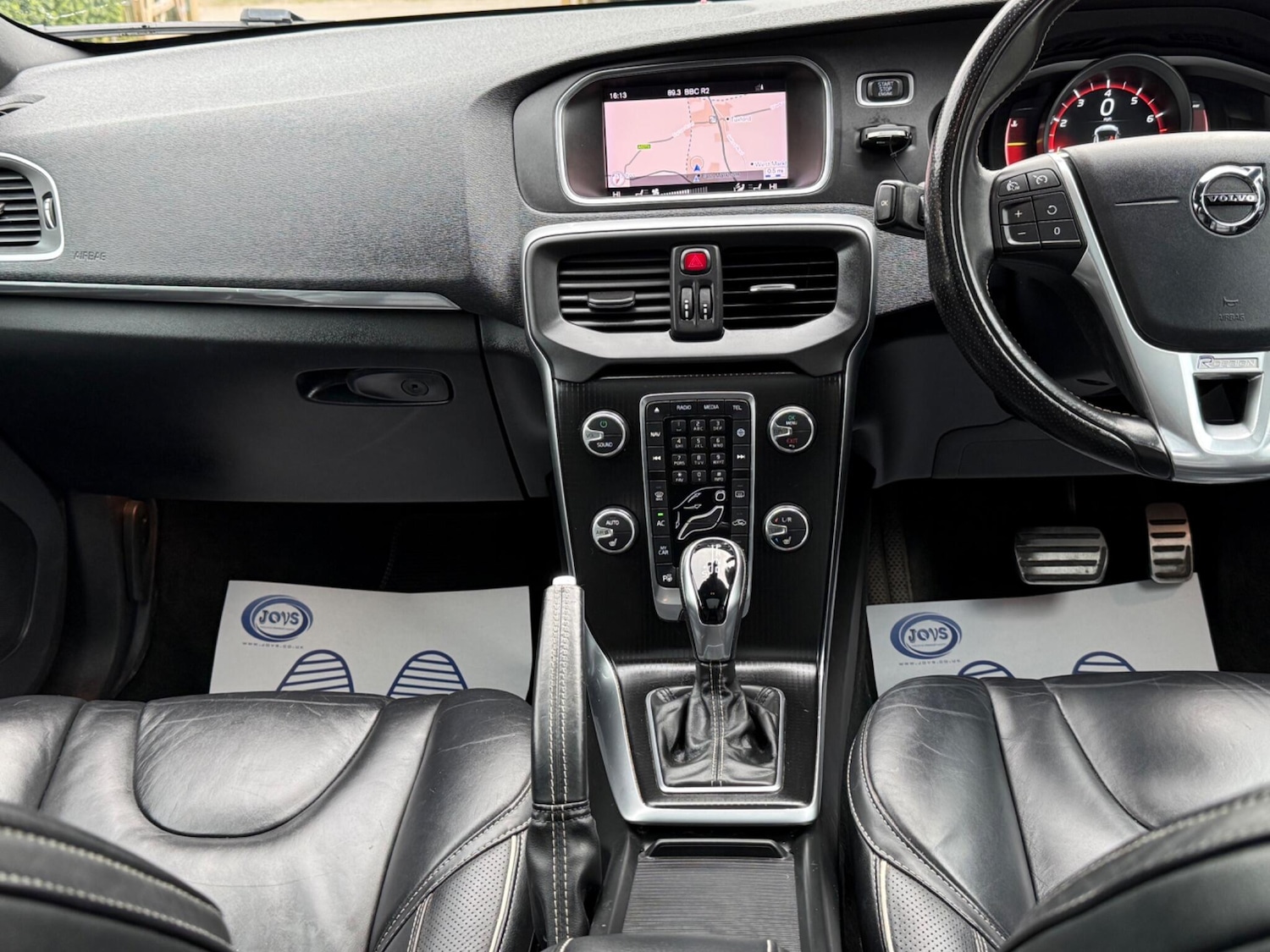 Used Volvo V40 2018 for sale - 78100255: Photo 28