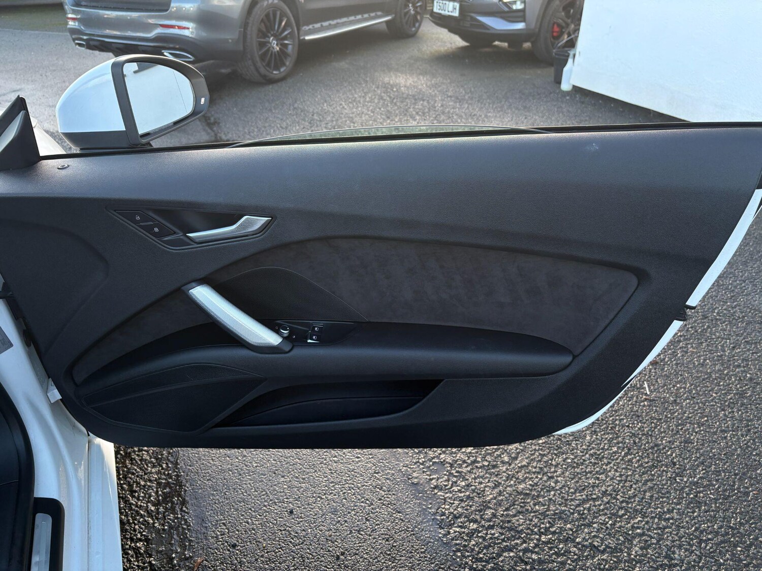 Used Audi TT 2015 for sale - 77742621: Photo 33