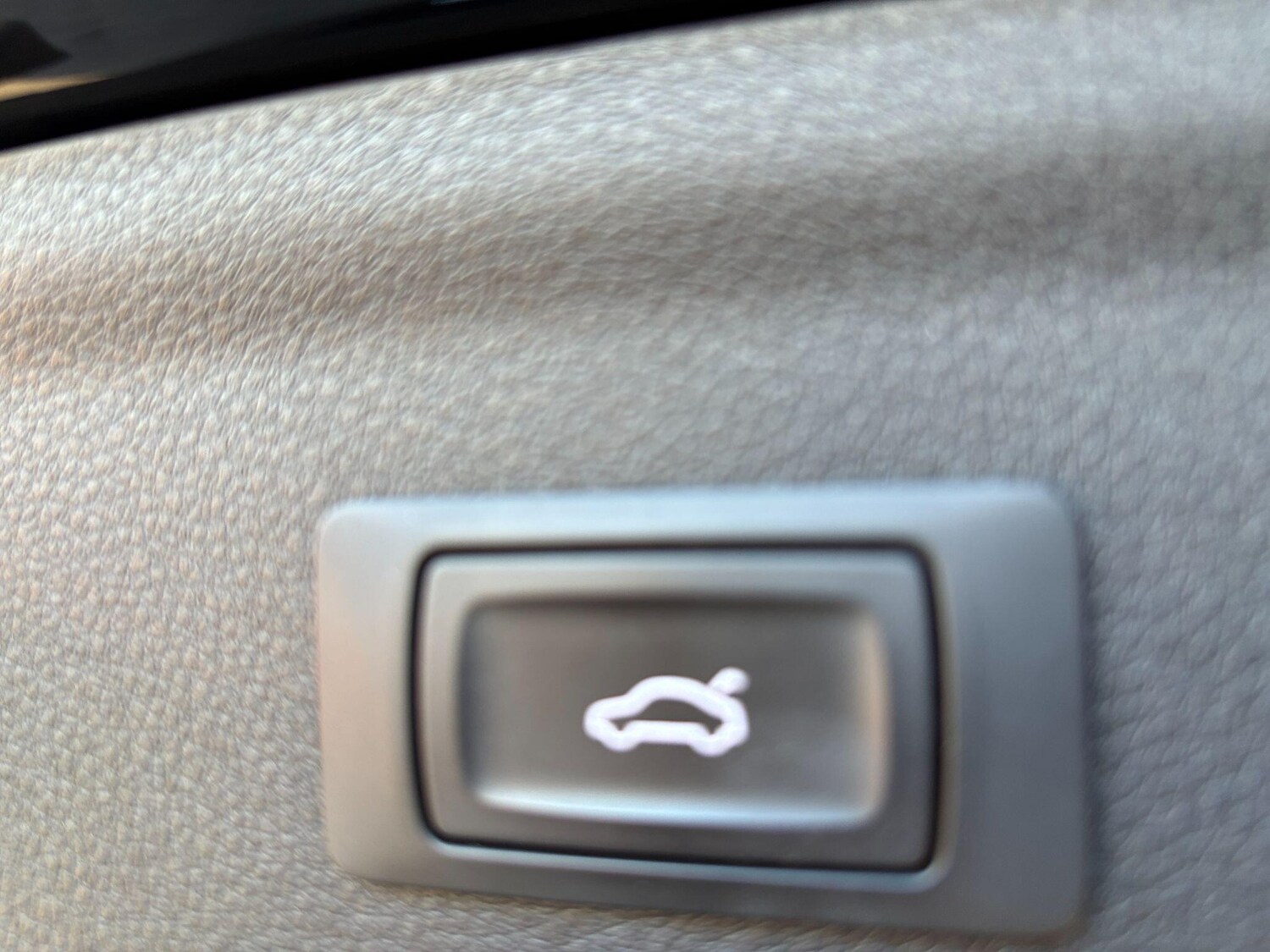 Used Audi Q3 2015 for sale - 77742643: Photo 18