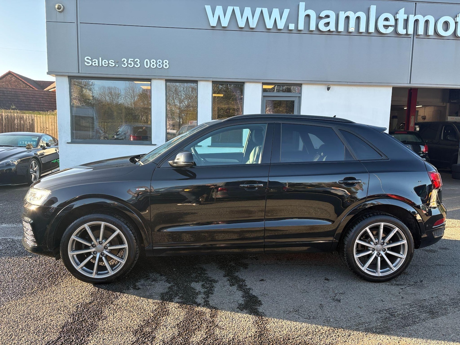 Used Audi Q3 2015 for sale - 77742643: Photo 2