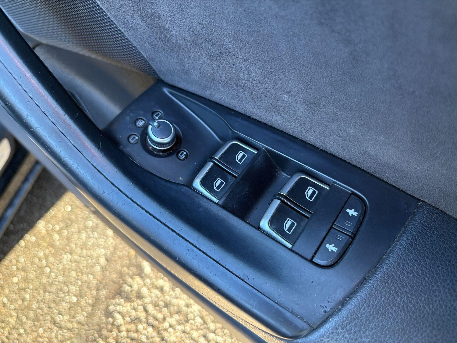 Used Audi Q3 2015 for sale - 77742643: Photo 27