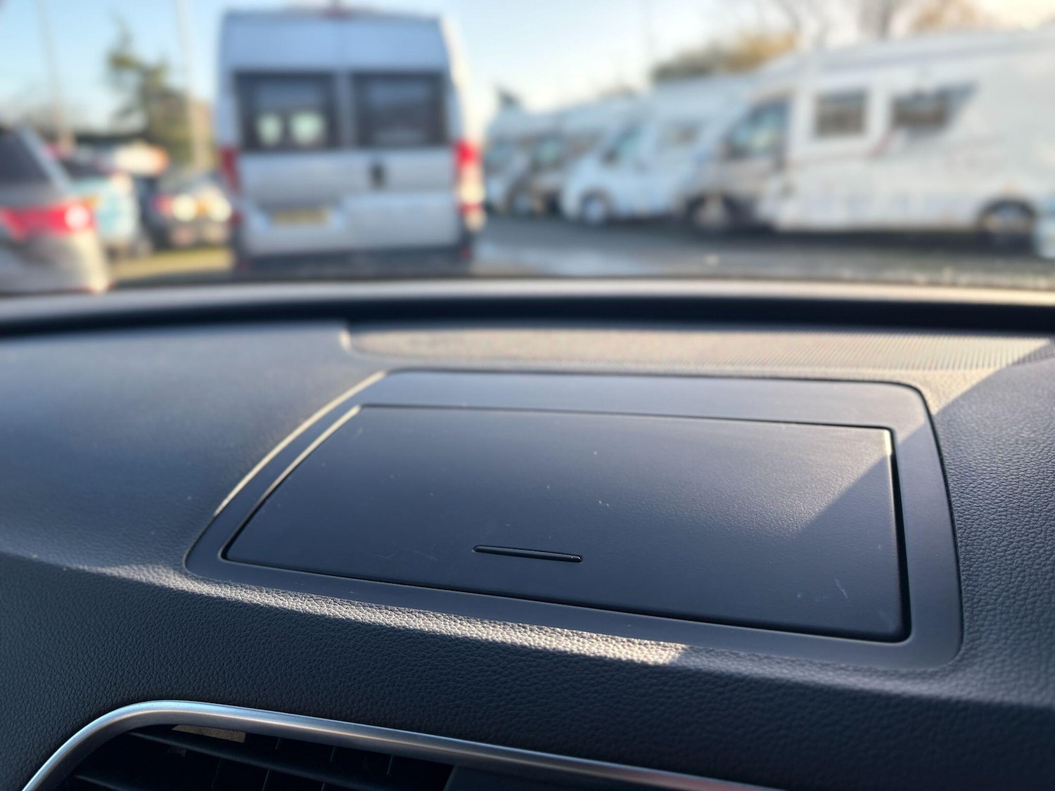 Used Audi Q3 2015 for sale - 77742643: Photo 45