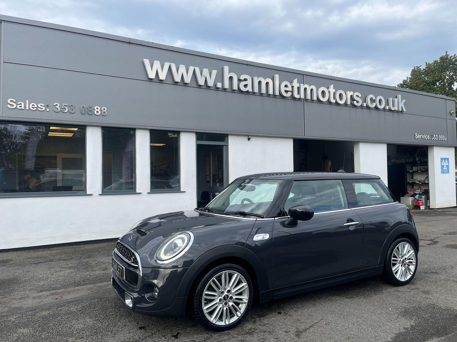 Used MINI Hatch 2019 for sale - 78034676: Photo 1