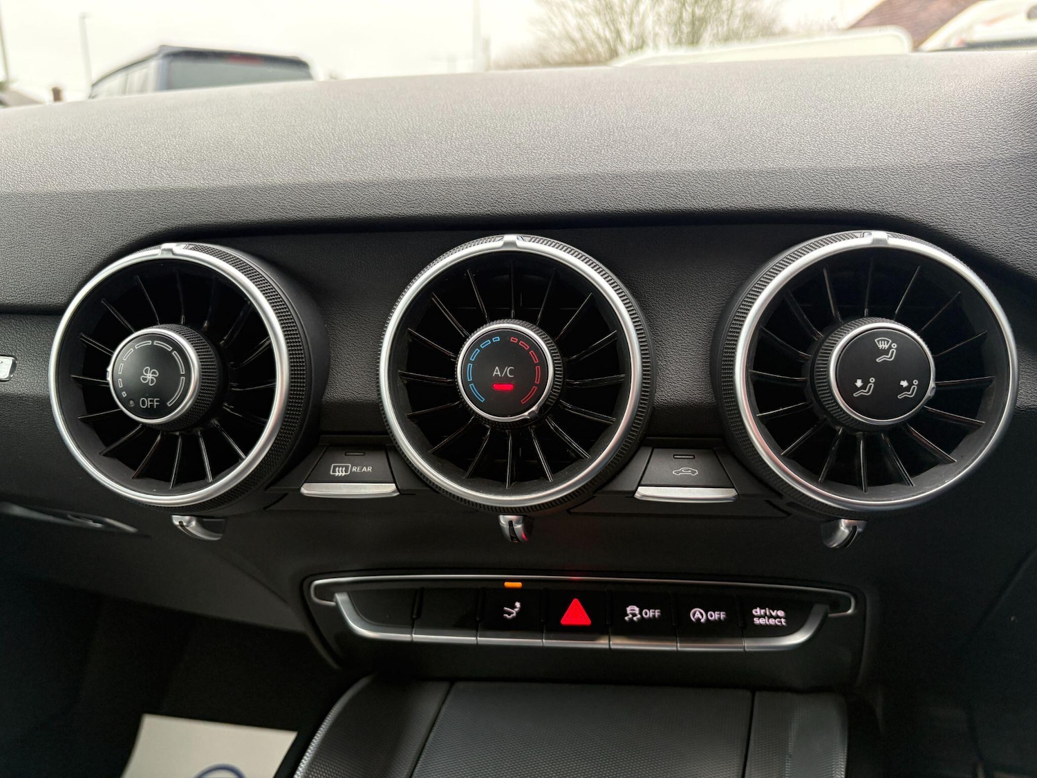 Used Audi TT 2015 for sale - 77742644: Photo 40