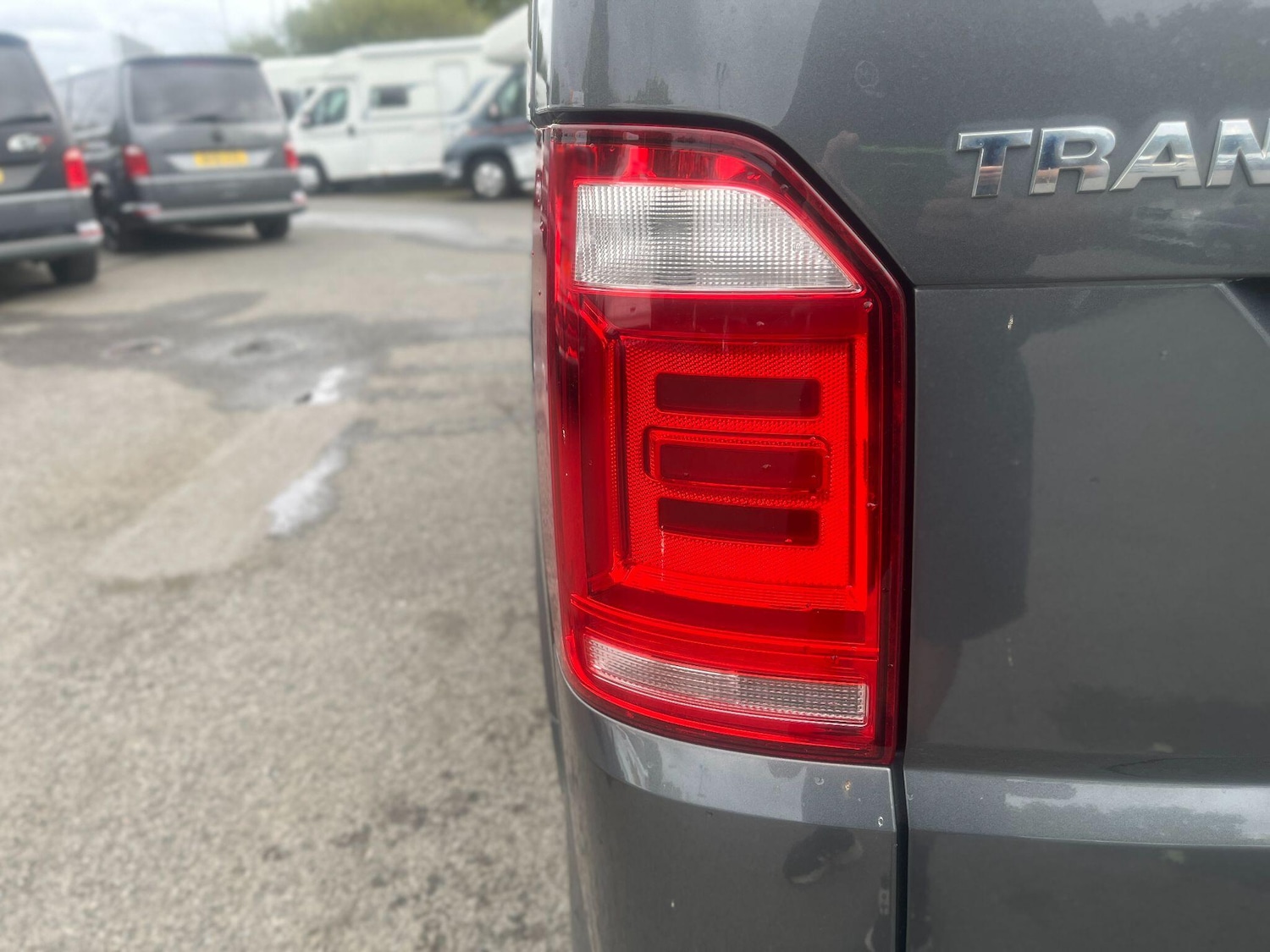 Used Volkswagen Transporter 2018 for sale - 77945830: Photo 11