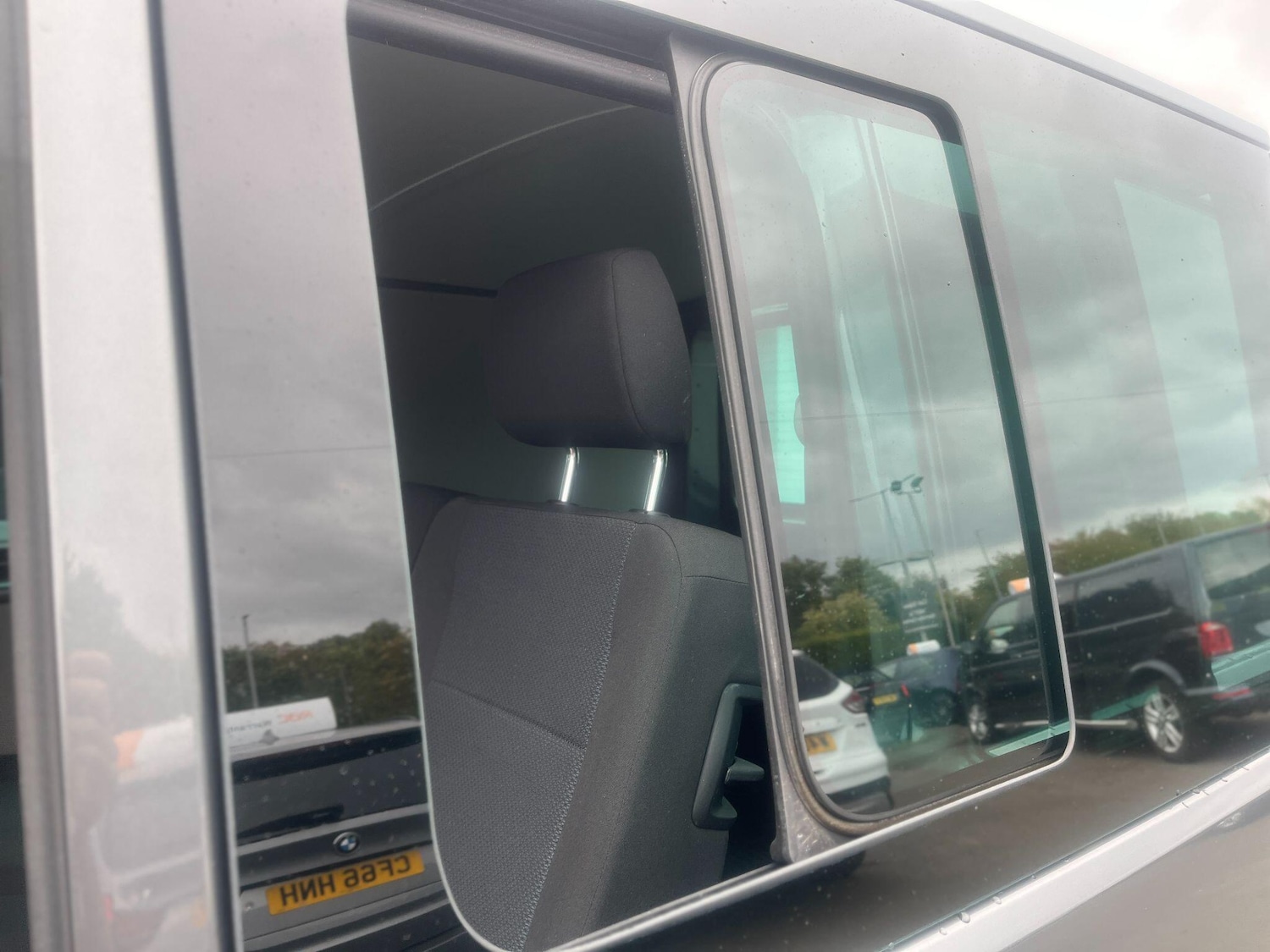 Used Volkswagen Transporter 2018 for sale - 77945830: Photo 22