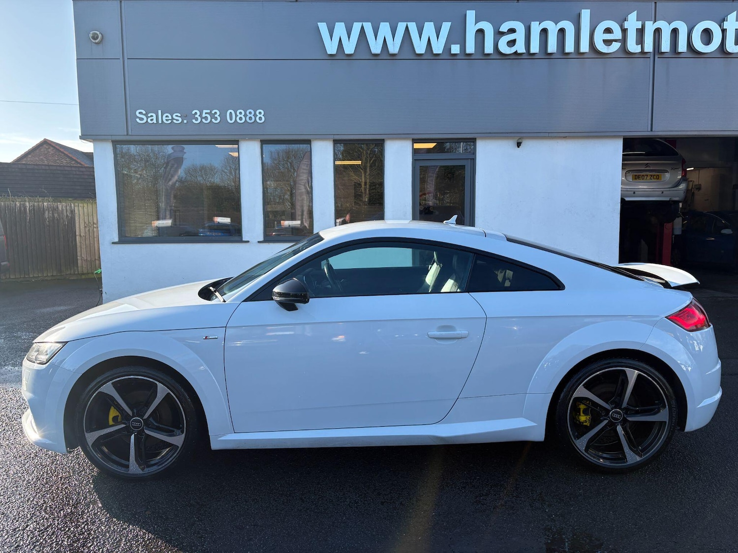 Used Audi TT 2017 for sale - 77742630: Photo 2
