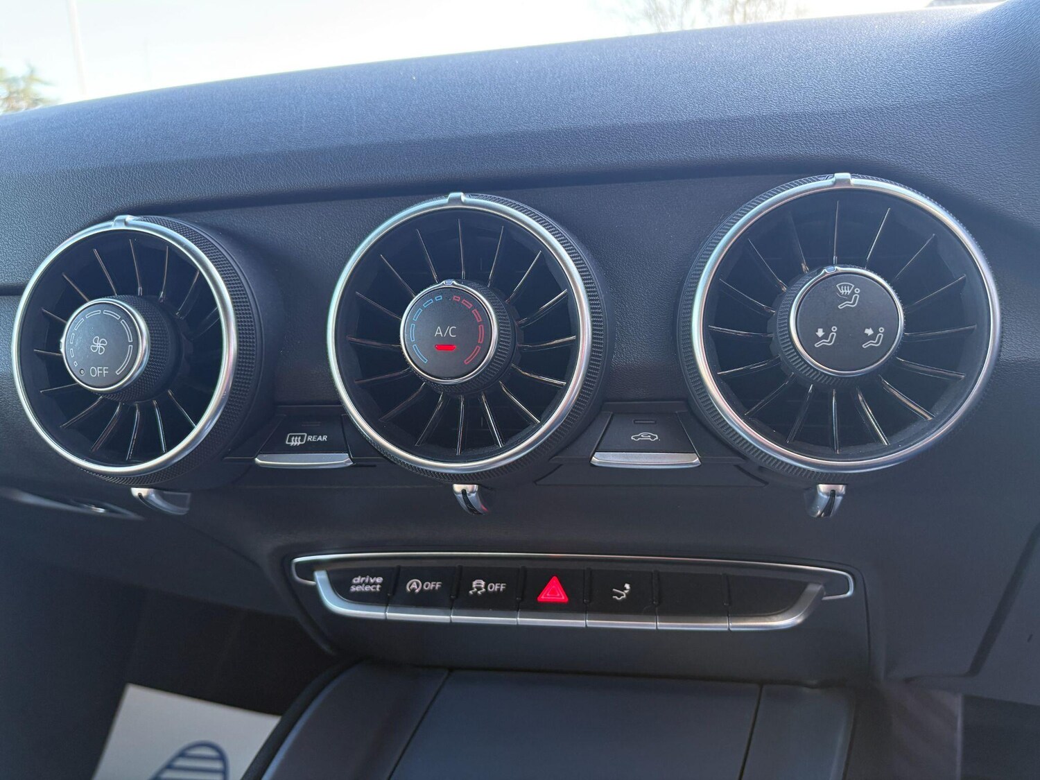 Used Audi TT 2017 for sale - 77742630: Photo 35