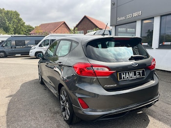 Used Ford Fiesta 2018 for sale - 79279368: Photo