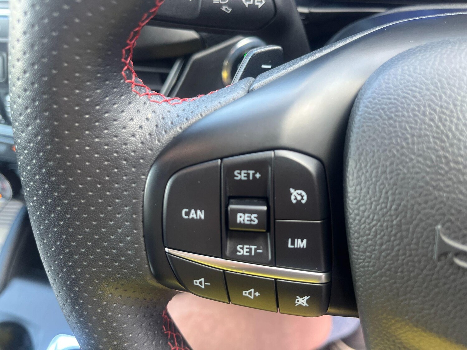 Used Ford Focus 2020 for sale - 78007032: Photo 35