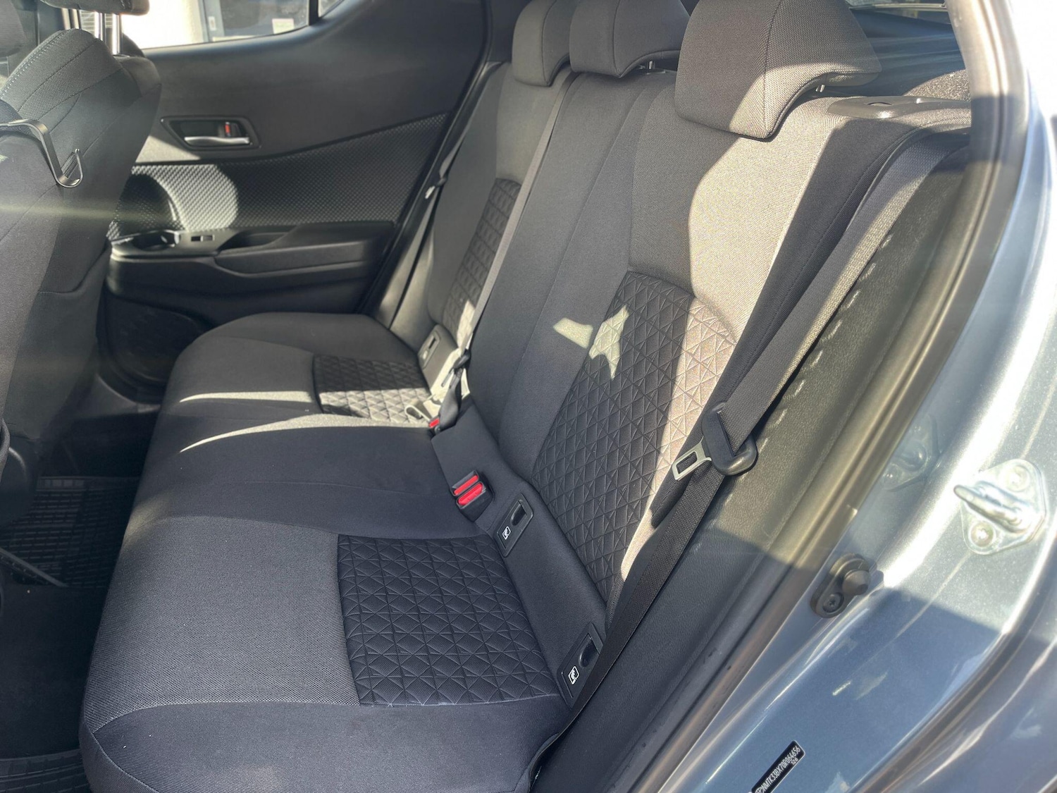 Used Toyota C-HR 2020 for sale - 78034685: Photo 17