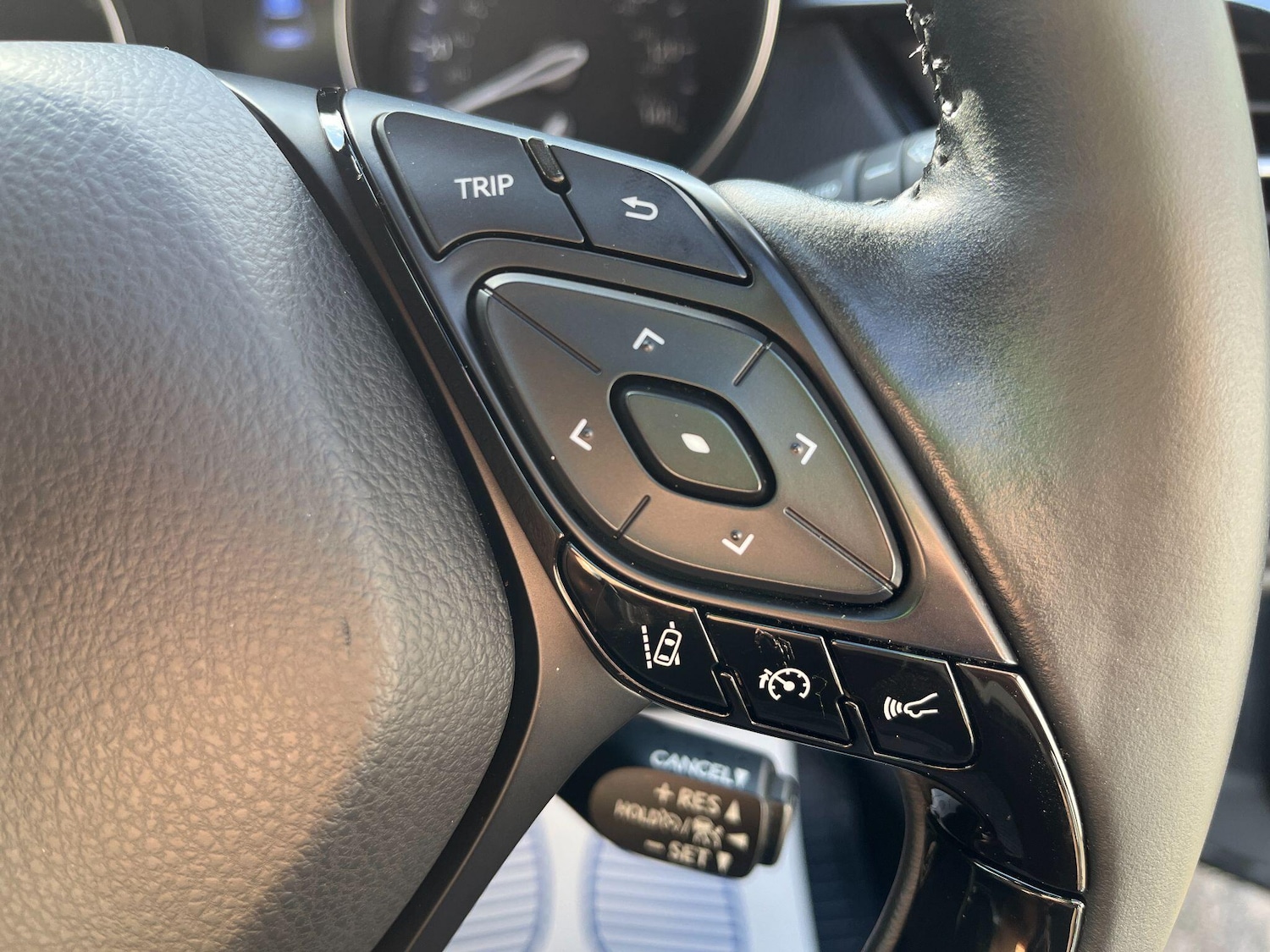 Used Toyota C-HR 2020 for sale - 78034685: Photo 30