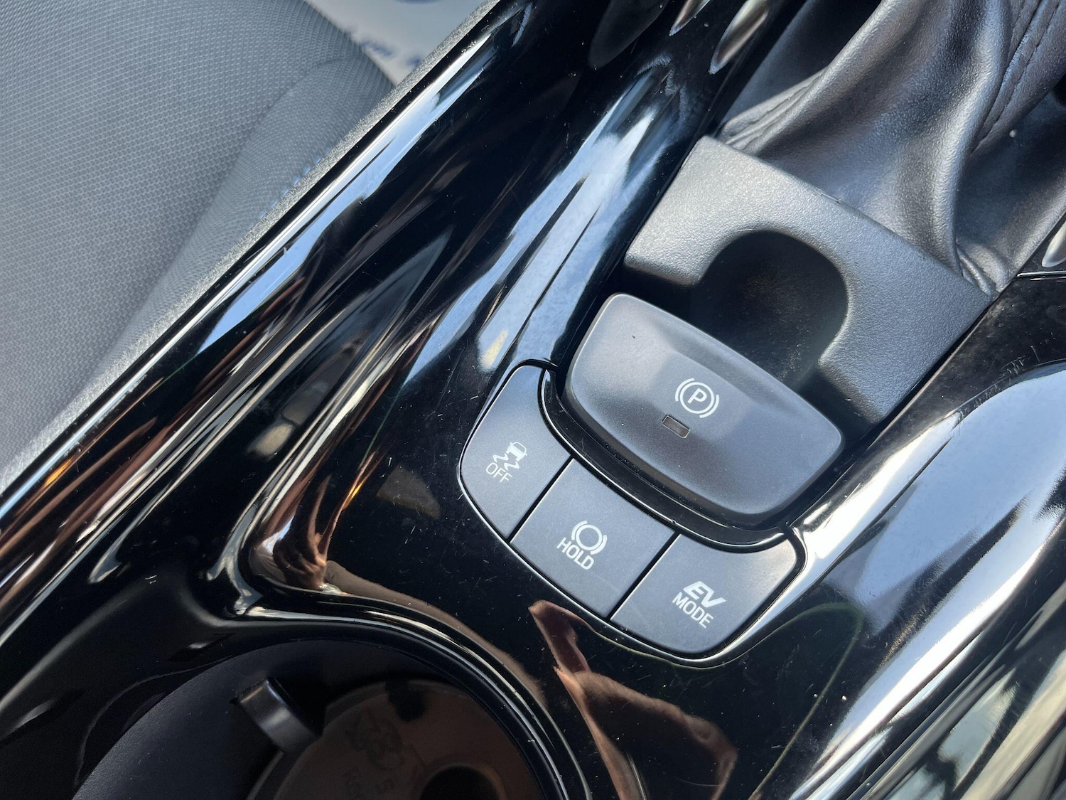 Used Toyota C-HR 2020 for sale - 78034685: Photo 35