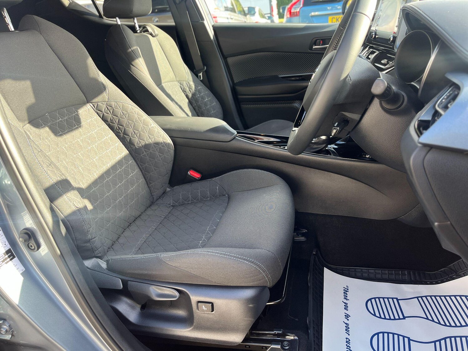 Used Toyota C-HR 2020 for sale - 77742622: Photo 21