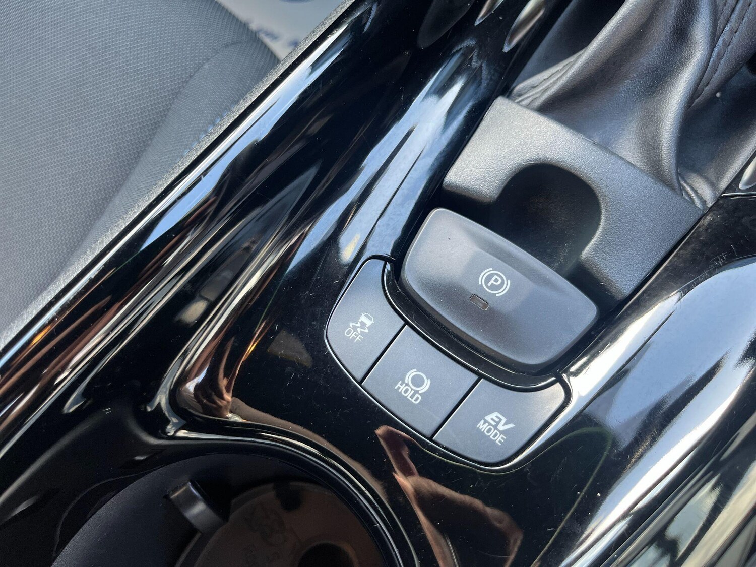 Used Toyota C-HR 2020 for sale - 77742622: Photo 34