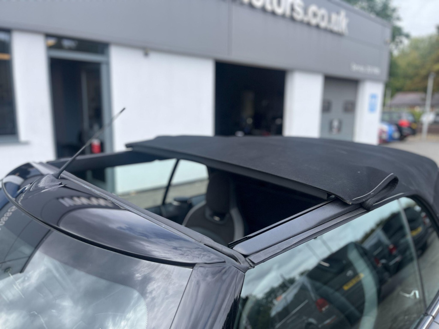 Used MINI Convertible 2021 for sale - 78034512: Photo 18