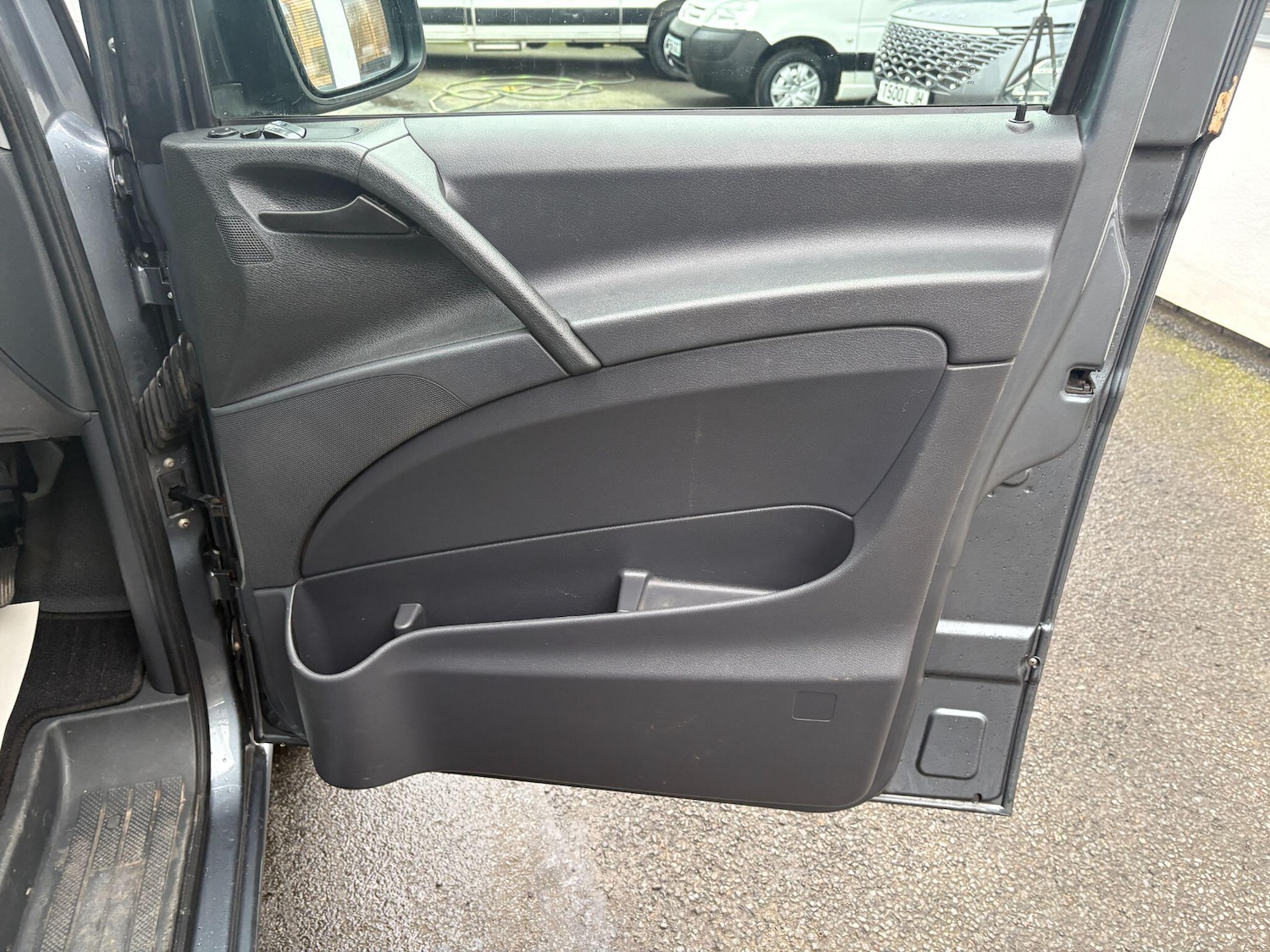 Used Mercedes-Benz Vito 2015 for sale - 77945829: Photo 21