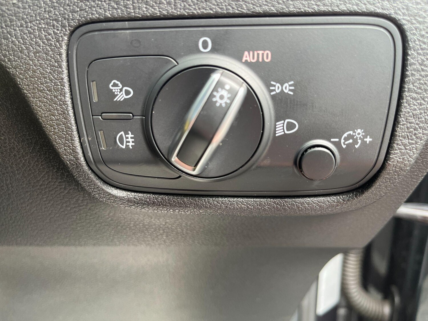 Used Audi Q2 2018 for sale - 77742625: Photo 28