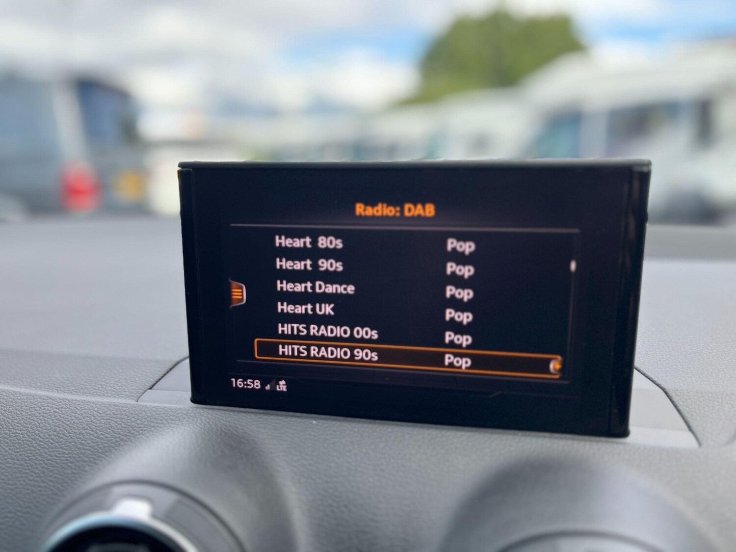 Used Audi Q2 2018 for sale - 77742625: Photo 39