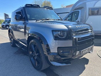 Used Land Rover Defender 90 2023 for sale - 78384541: Photo