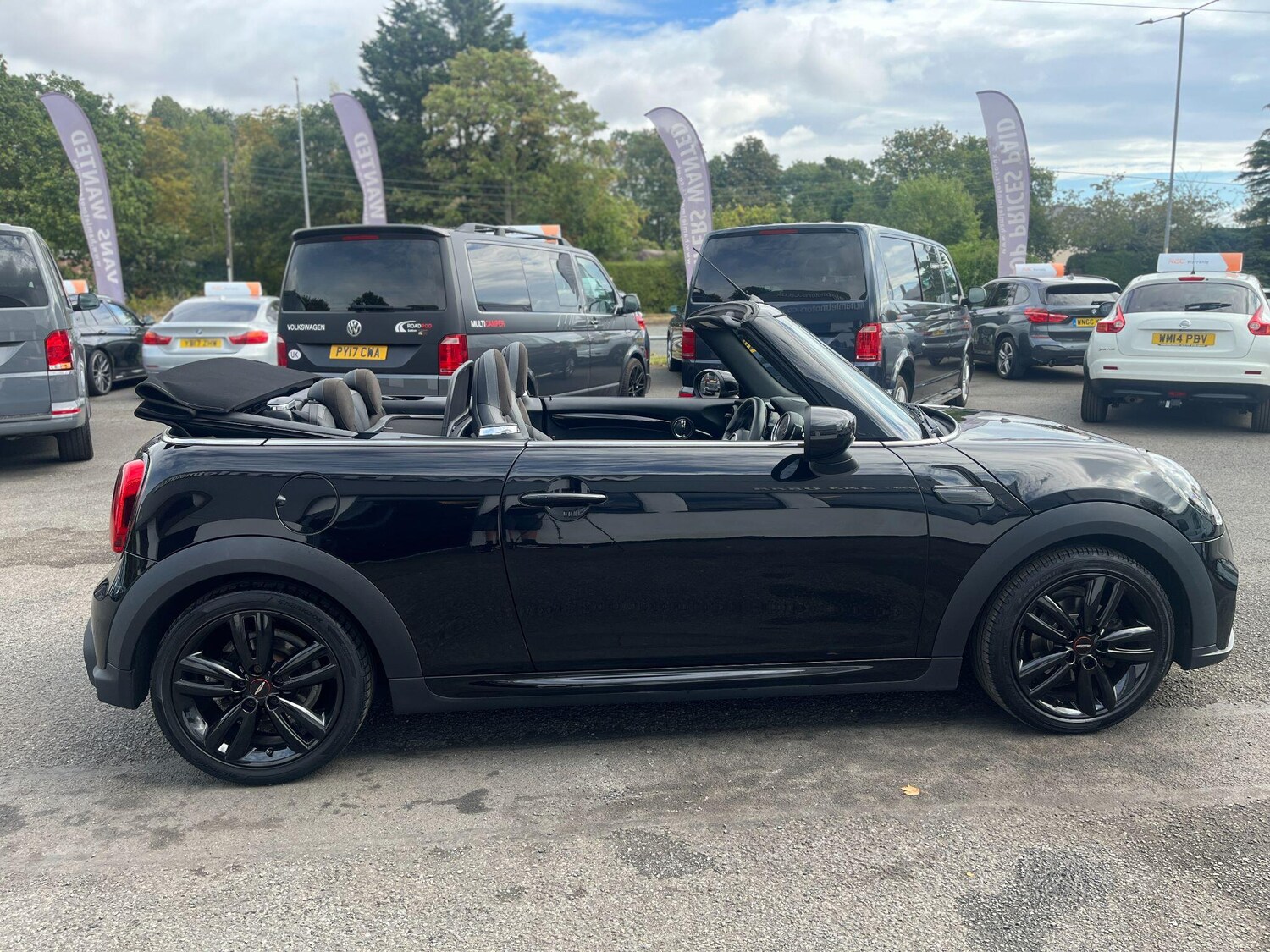 Used MINI Convertible 2021 for sale - 77742640: Photo 12