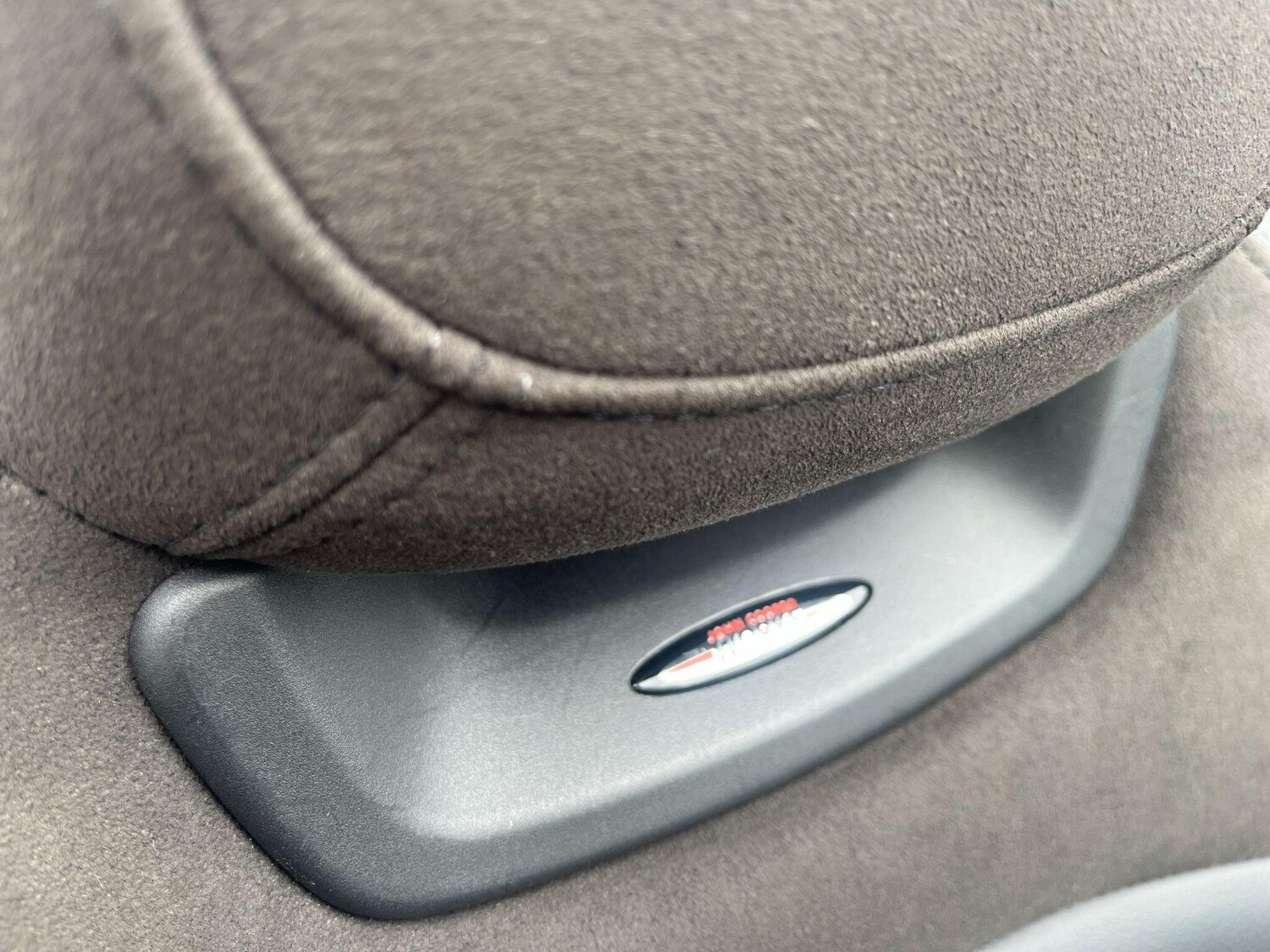 Used MINI Convertible 2021 for sale - 77742640: Photo 35