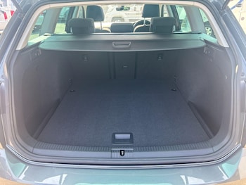Used Volkswagen Golf 2019 for sale - 79169224: Photo