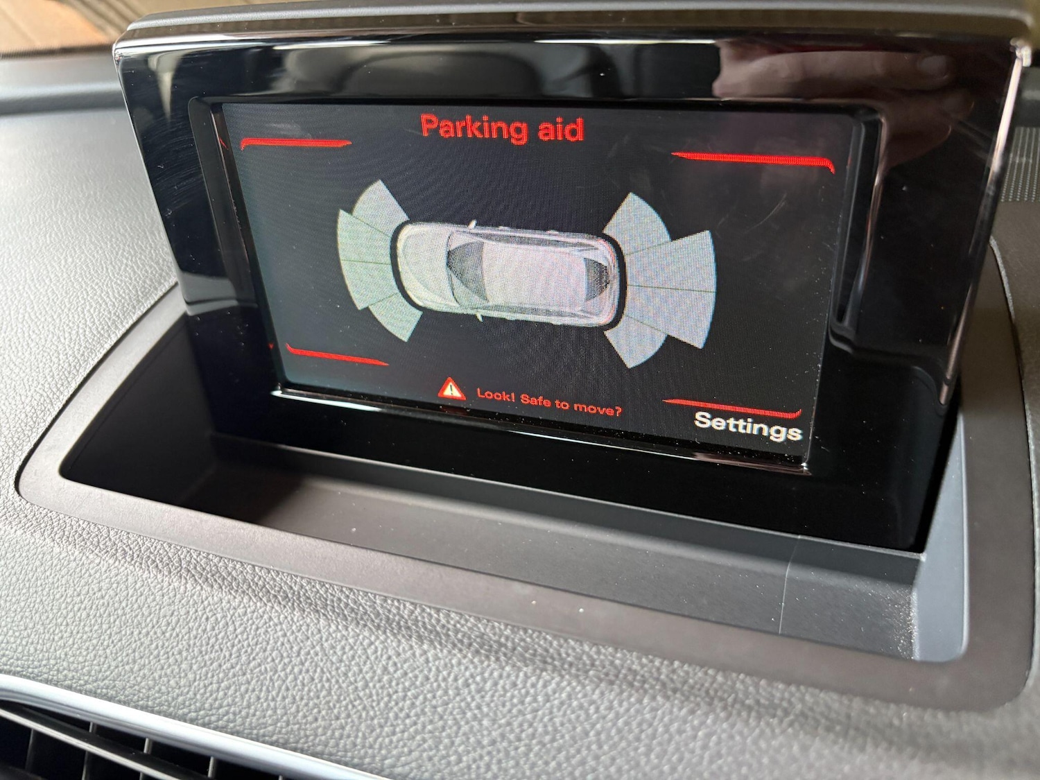 Used Audi Q3 2018 for sale - 78033837: Photo 36